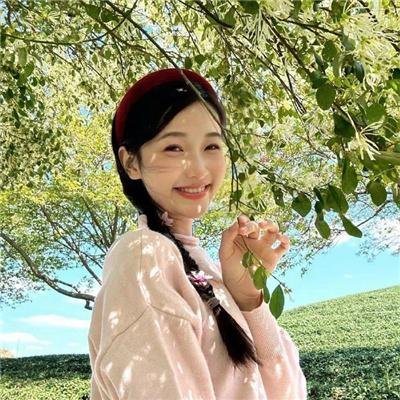 芙蓉女